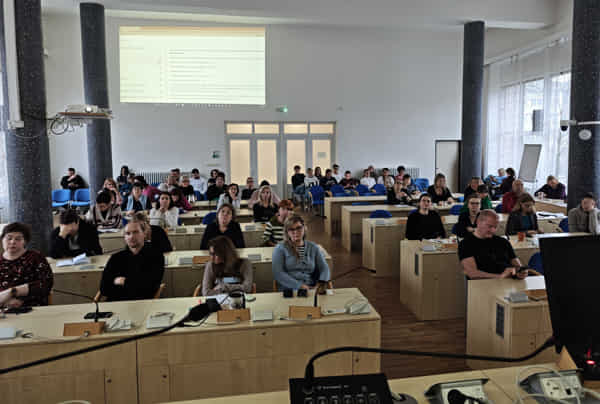 Školení umělé inteligence